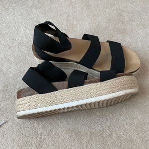 Black platform sandals